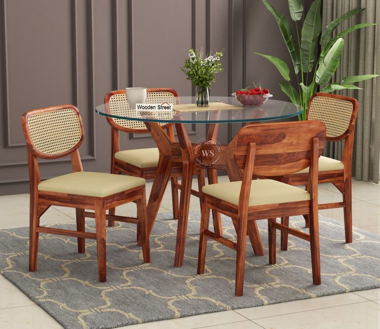 Trois - Marque Round 4 Seater Glass ŷֹٷapp Dining Table Set In Honey Finish