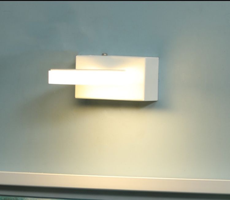 Square White Steel Picture Light, Metal