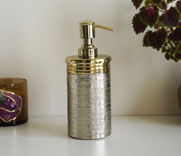 Bathroom Set Online | Bathroom accessories @upto 55% OFF | India